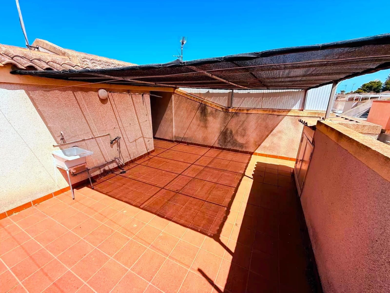 Adosado de 3 habitaciones en Los Alcázares en venta con garaje - 180.000 € (Ref: 10060258)