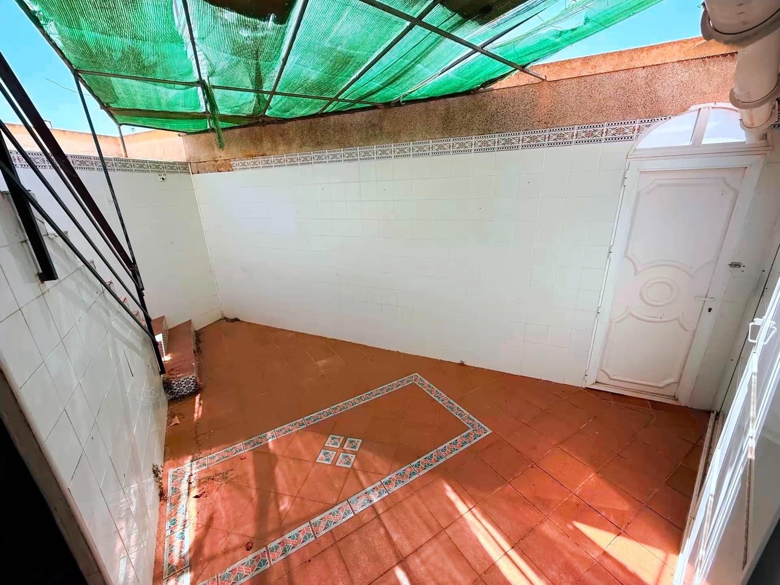 Adosado de 3 habitaciones en Los Alcázares en venta con garaje - 180.000 € (Ref: 10060258)