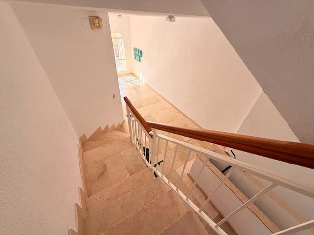 2 makuuhuone Asunto myytävänä paikassa Los Alcázares - 99 990 € (Ref: 10060264)