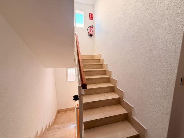 2 makuuhuone Asunto myytävänä paikassa Los Alcázares - 99 990 € (Ref: 10060264)