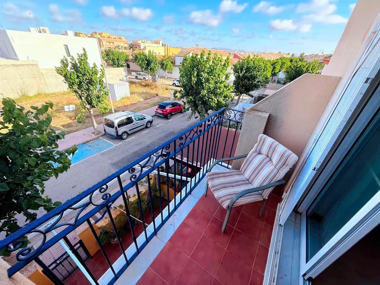 Adosado de 4 habitaciones en Los Alcázares en venta con garaje - 225.000 € (Ref: 10060265)