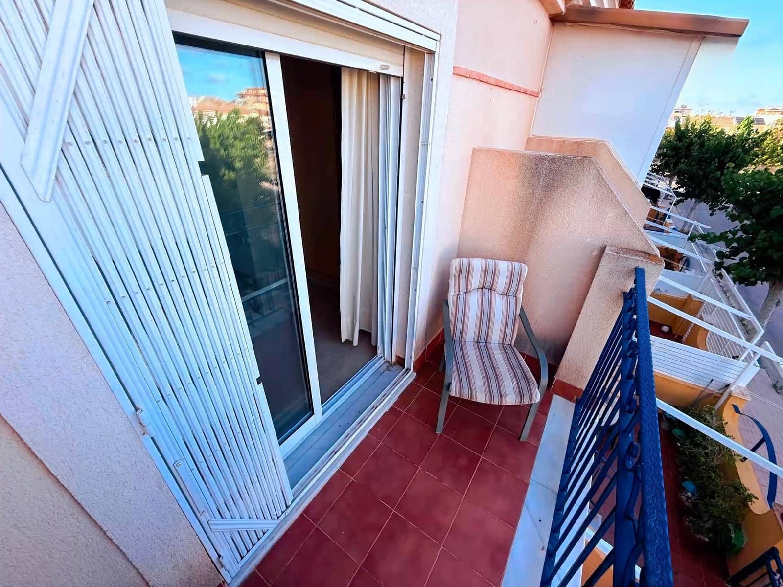 Adosado de 4 habitaciones en Los Alcázares en venta con garaje - 225.000 € (Ref: 10060265)