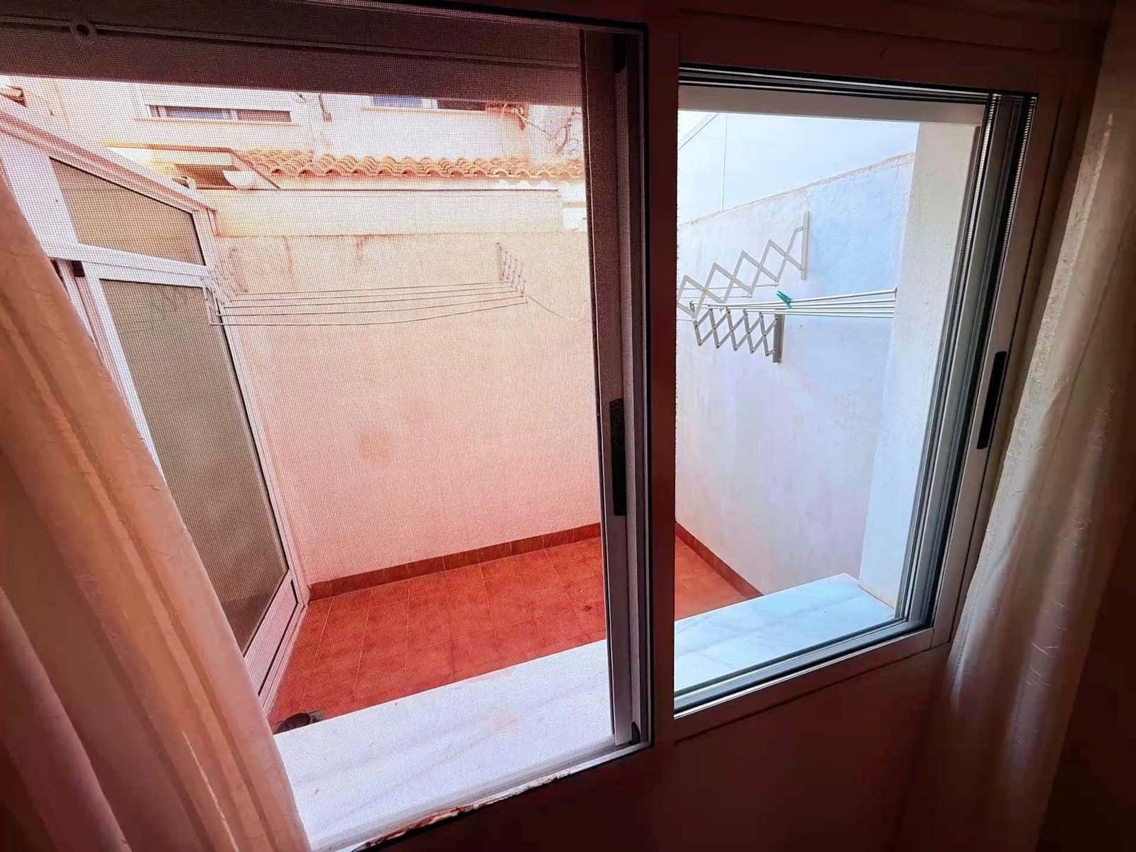 Adosado de 4 habitaciones en Los Alcázares en venta con garaje - 225.000 € (Ref: 10060265)