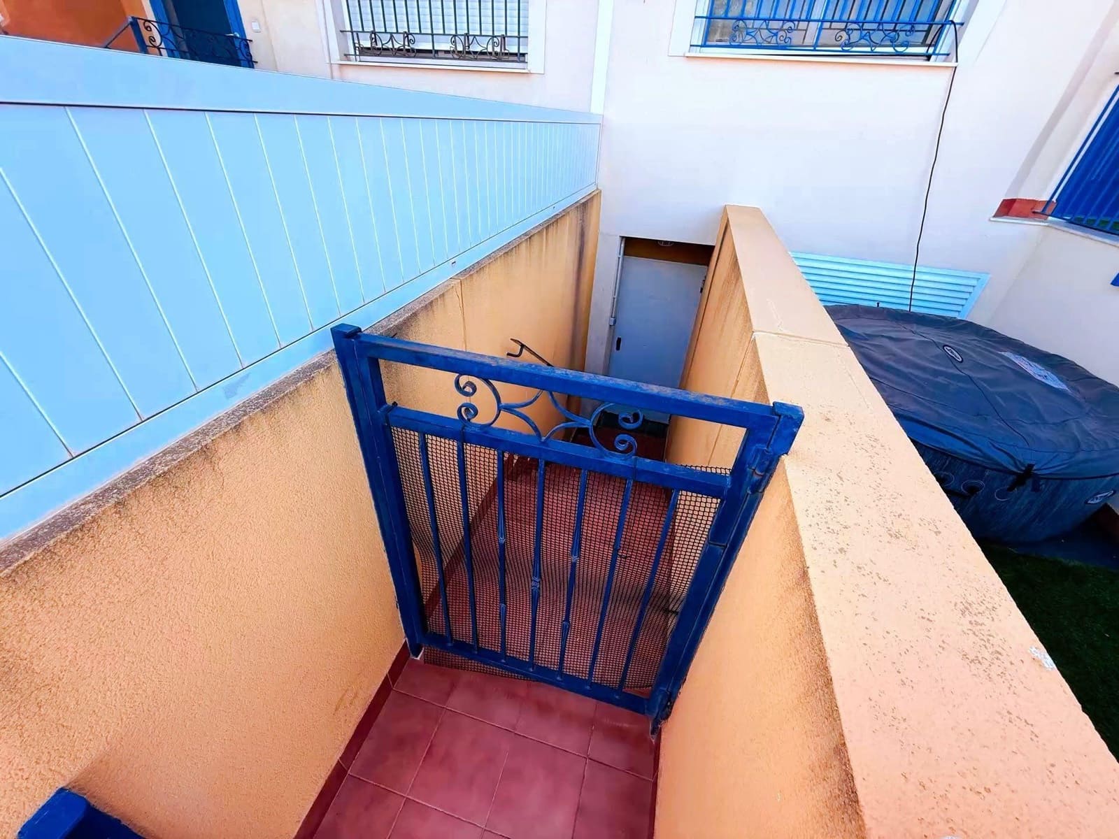 Adosado de 4 habitaciones en Los Alcázares en venta con garaje - 225.000 € (Ref: 10060265)