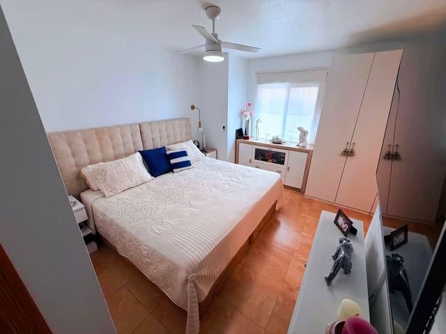 2 bedroom Flat for sale in Los Alcázares with garage - € 149,990 (Ref: 10060266)