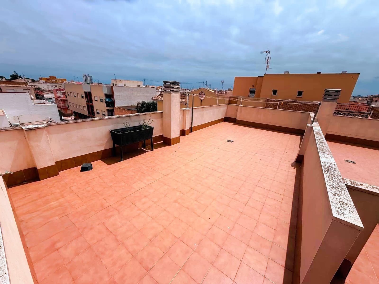 2 Zimmer Wohnung zu verkaufen in Los Alcazares mit Garage - 149.990 € (Ref: 10060266)