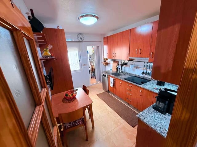 2 bedroom Flat for sale in Los Alcázares with garage - € 149,990 (Ref: 10060266)