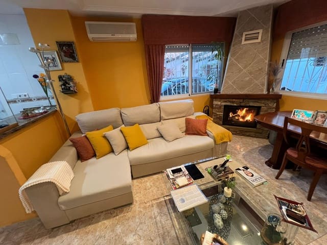 2 Zimmer Villa zu verkaufen in Orihuela - 228.000 € (Ref: 10060267)