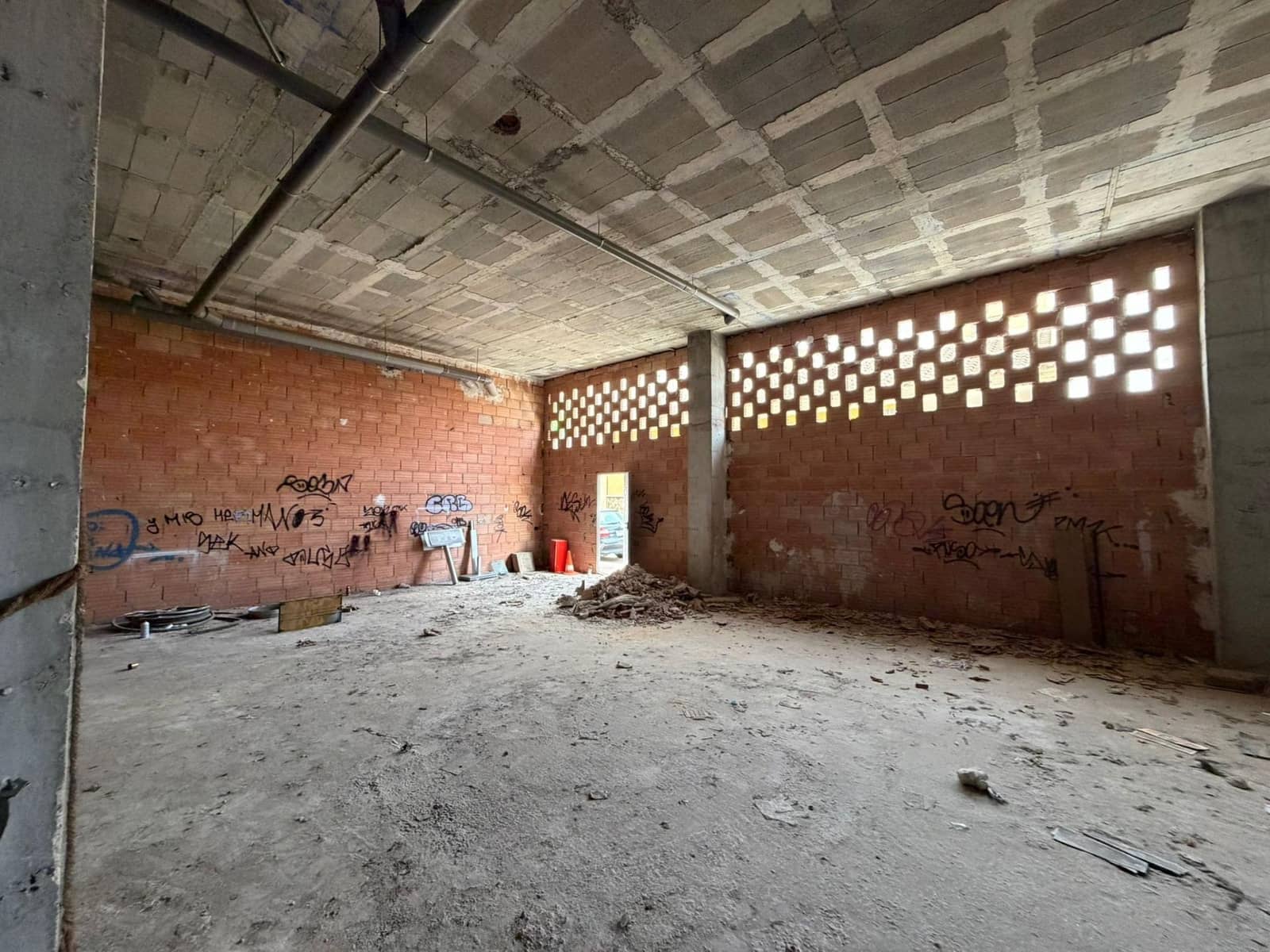 Local Commercial à vendre à Molina de Segura - 250 000 € (Ref: 10060268)