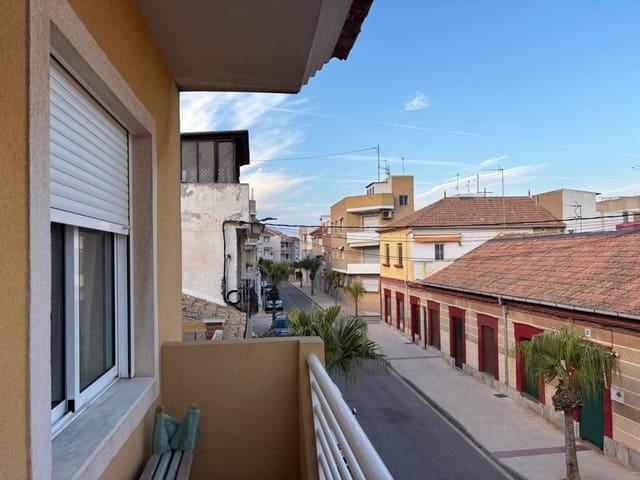 4 quarto Apartamento para arrendar em Los Alcázares - 850 € (Ref: 10060272)