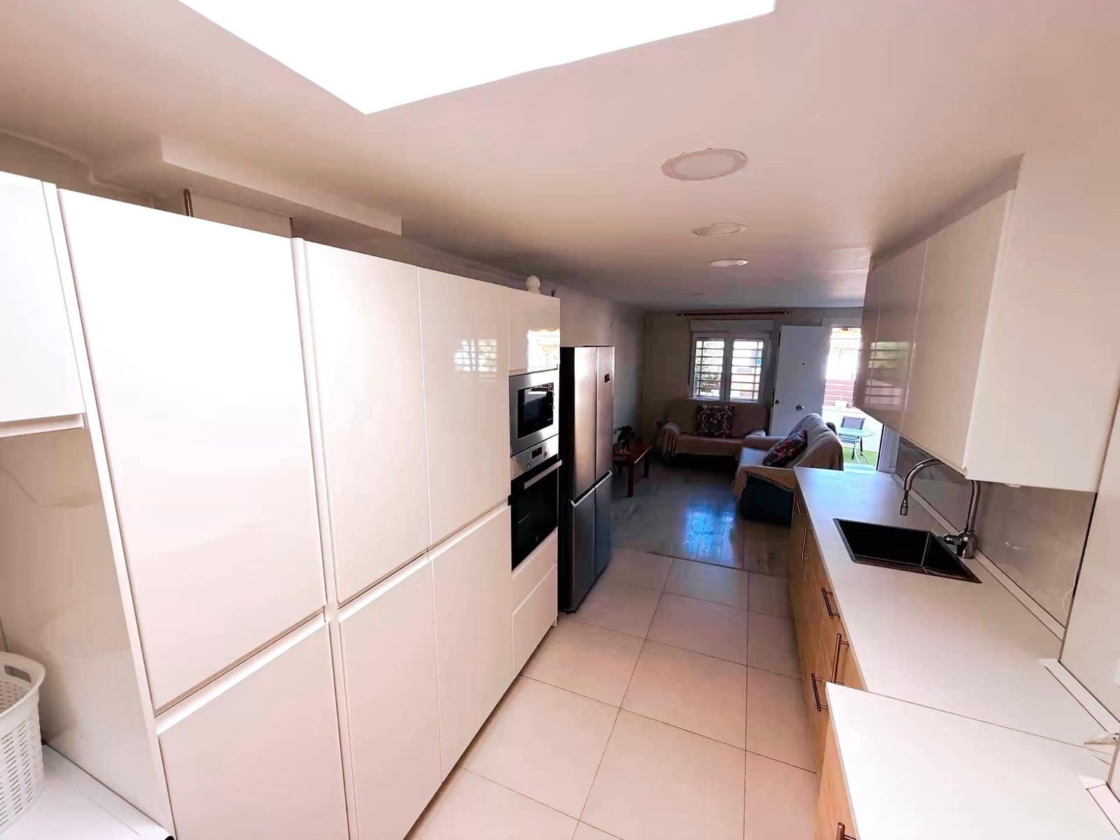 Adosado de 4 habitaciones en Los Alcázares en venta - 175.000 € (Ref: 10060273)