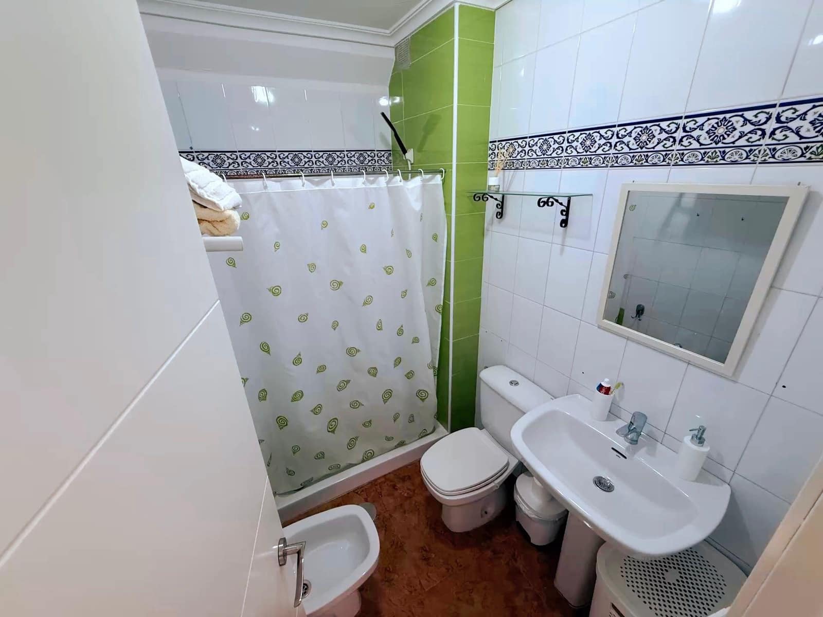 Adosado de 4 habitaciones en Los Alcázares en venta - 175.000 € (Ref: 10060273)