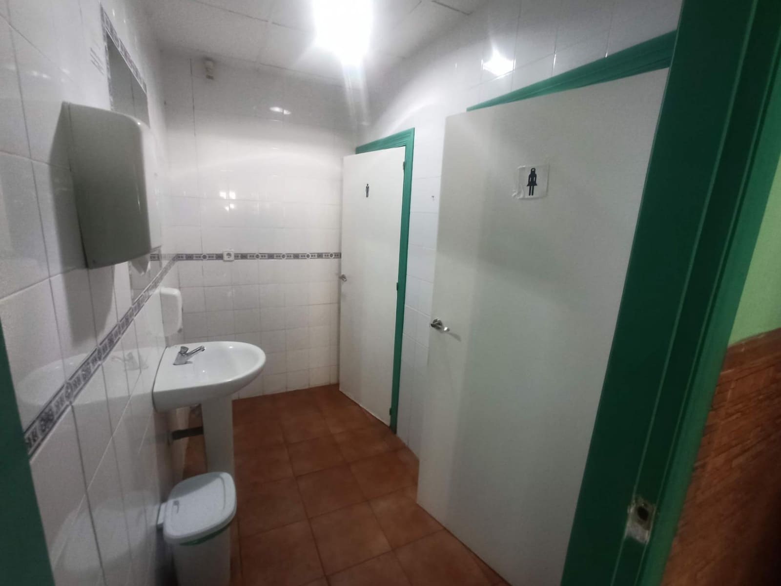 Erhverv til salg i Los Alcazares med garage - € 290.000 (Ref: 10060274)