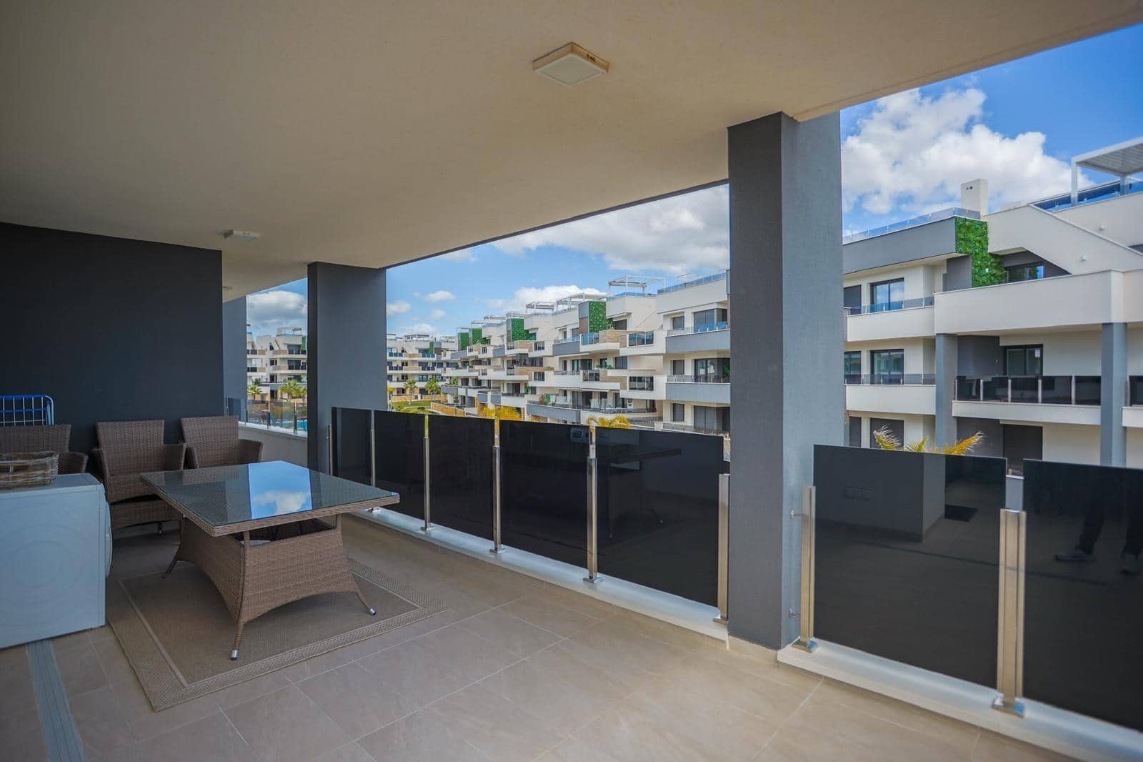 3 soverom Leilighet til salgs i Orihuela Costa med svømmebasseng garasje - € 450 000 (Ref: 10060277)