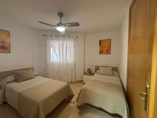 3 makuuhuone Huoneisto vuokrattavana paikassa Los Alcázares - 800 € (Ref: 10060282)