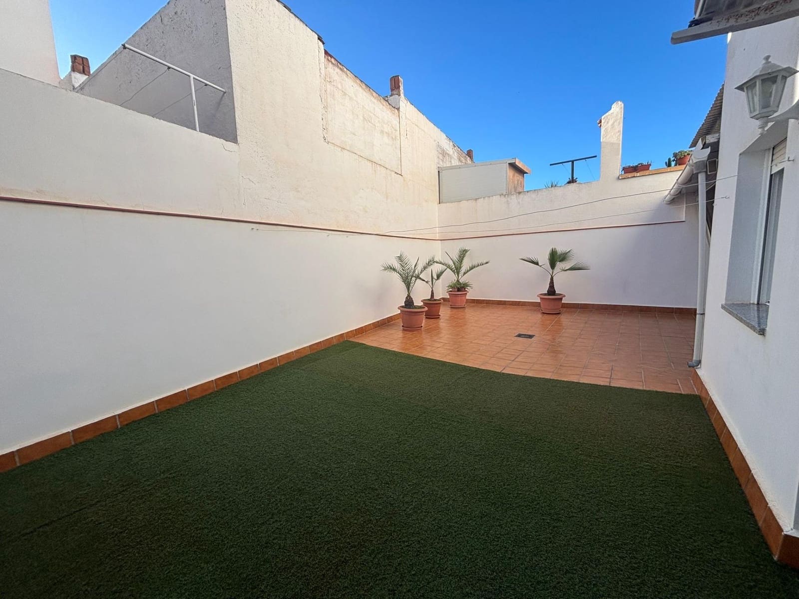3 soverom Leilighet til leie i Los Alcazares - € 800 (Ref: 10060282)