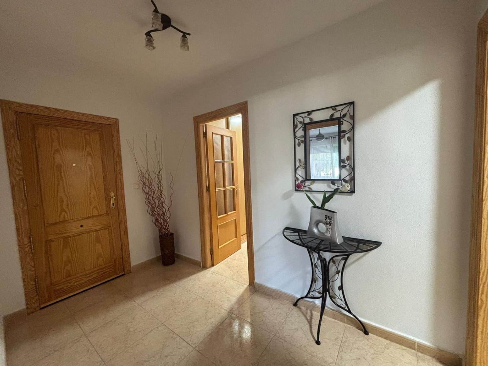 3 soverom Leilighet til leie i Los Alcazares - € 800 (Ref: 10060282)