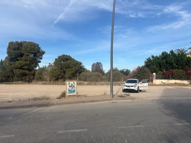 Bauplatz zu verkaufen in Centro, Los Alcázares - 668.000 € (Ref: 10060329)