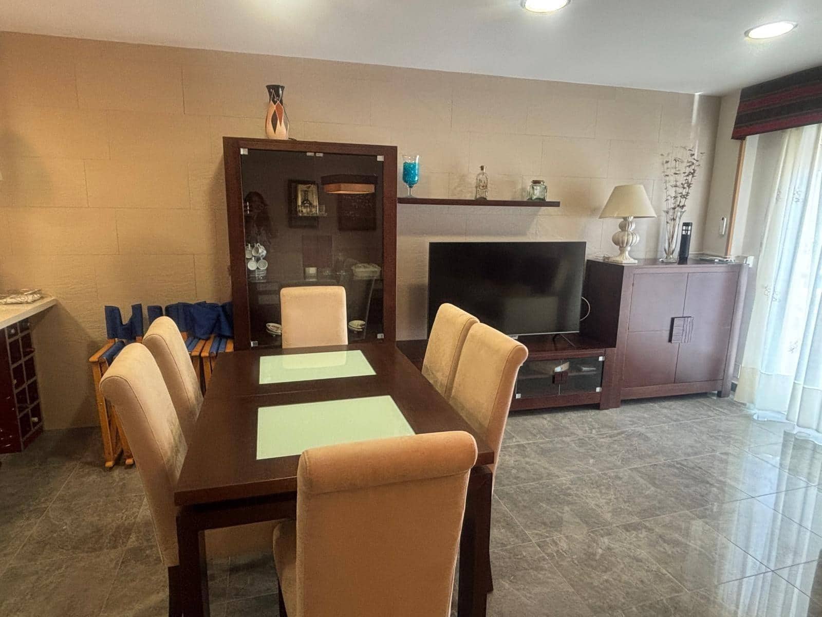 2 sovrum Strandlägenhet att hyra i Los Alcazares med garage - 900 € (Ref: 10062181)