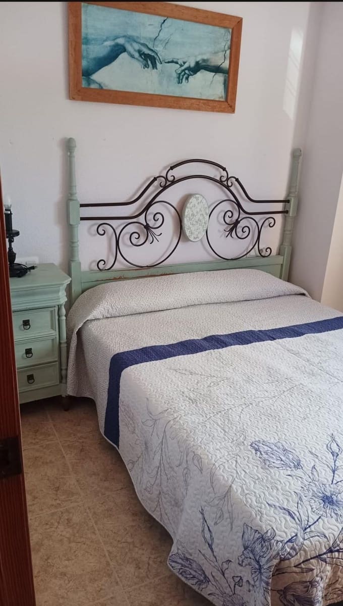 2 soverom Leilighet til leie i Playa Honda med svømmebasseng garasje - € 650 (Ref: 10076609)