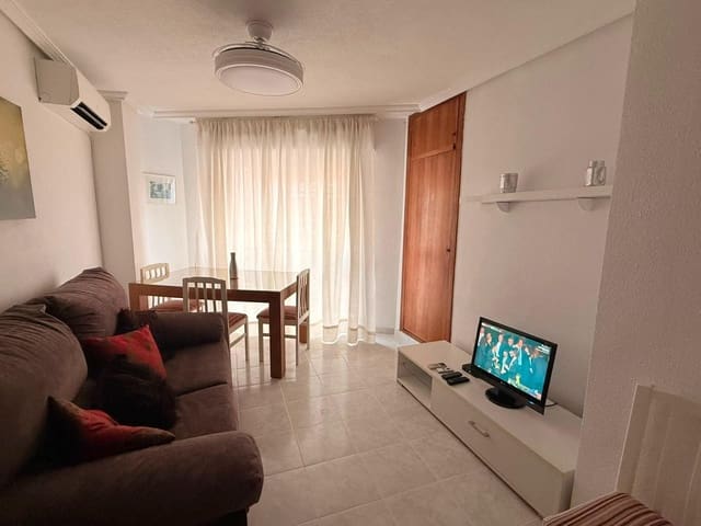 Piso de 2 habitaciones en Los Alcázares en alquiler - 650 € (Ref: 10081472)