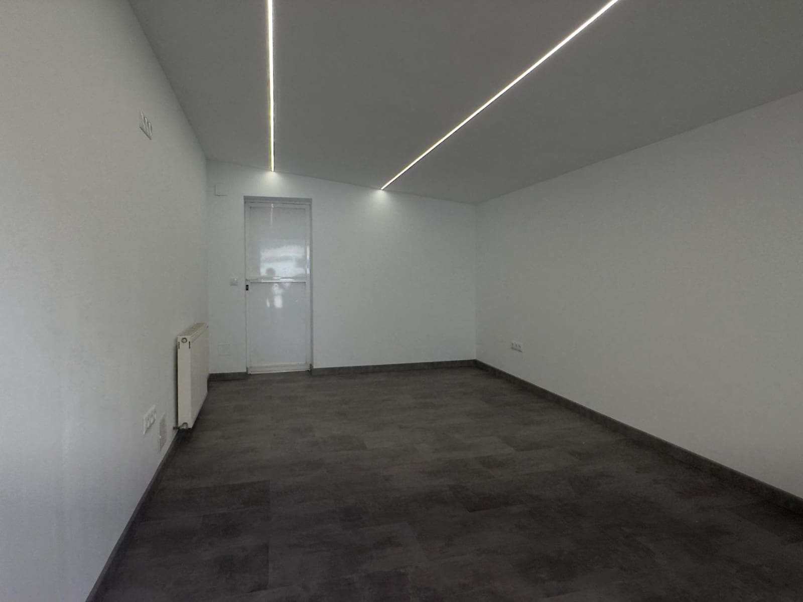 4 soveværelse Villa til salg i Los Alcazares med swimmingpool garage - € 695.000 (Ref: 10086378)