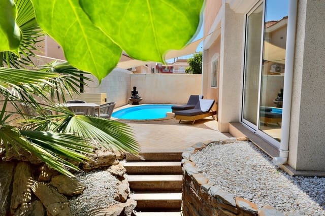 4 soveværelse Villa til salg i Los Alcázares med swimmingpool garage - € 695.000 (Ref: 10086378)