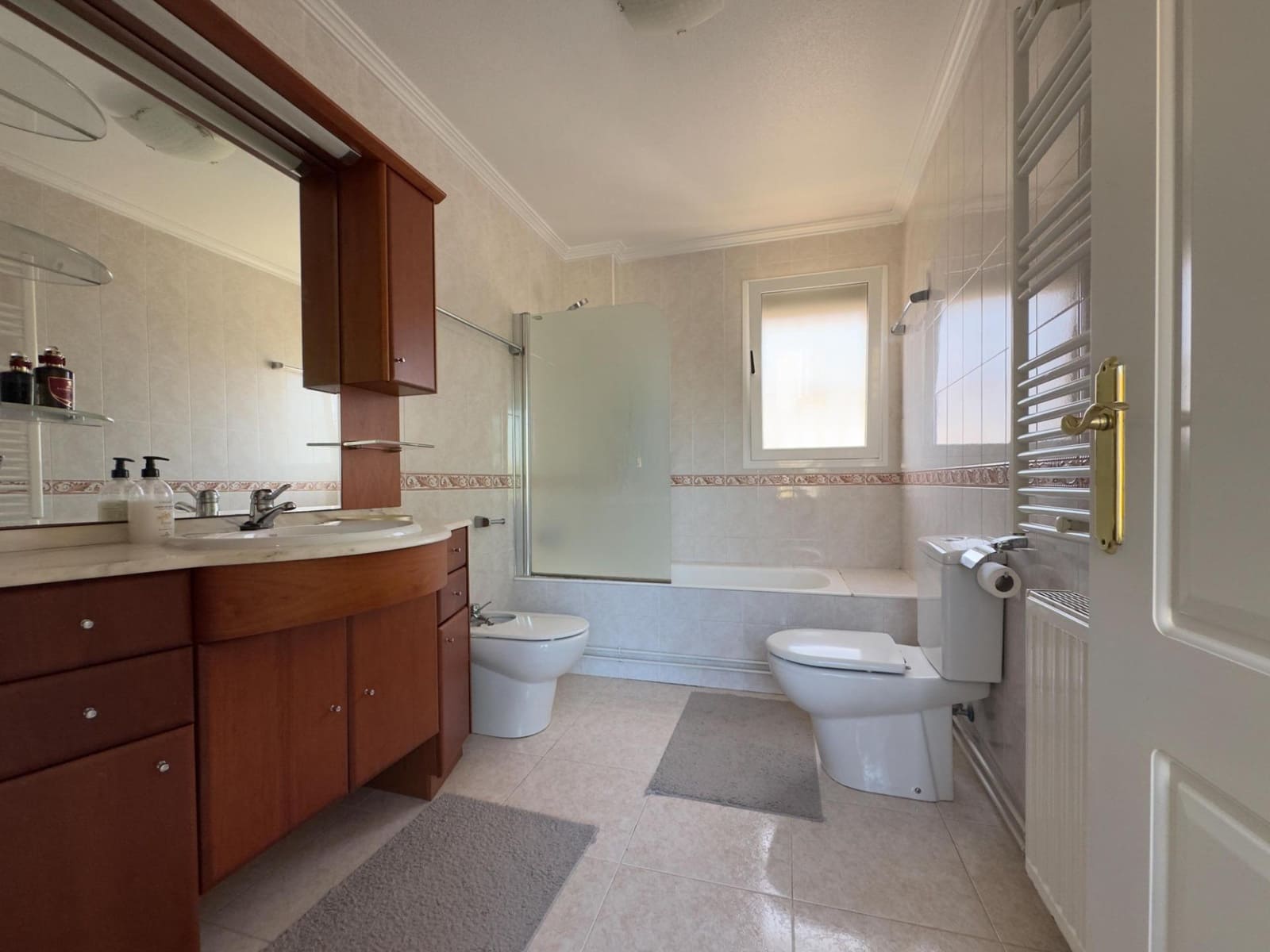 4 soveværelse Villa til salg i Los Alcazares med swimmingpool garage - € 695.000 (Ref: 10086378)