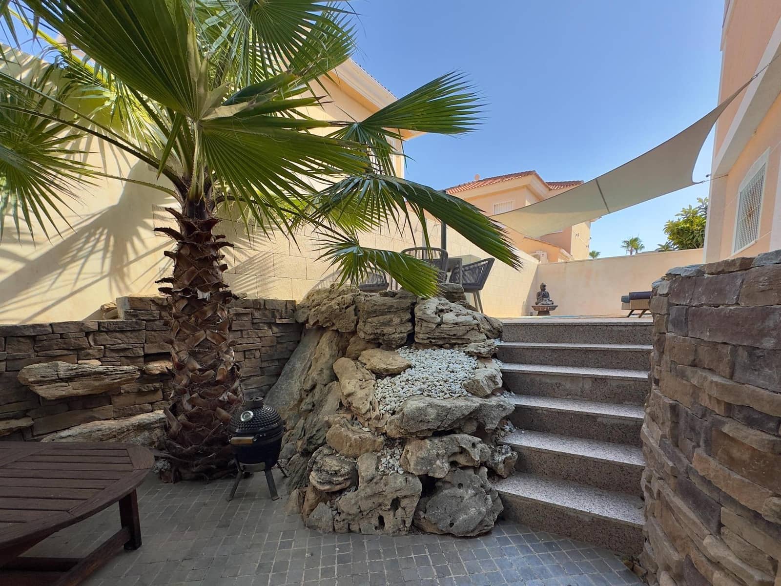 4 soveværelse Villa til salg i Los Alcazares med swimmingpool garage - € 695.000 (Ref: 10086378)