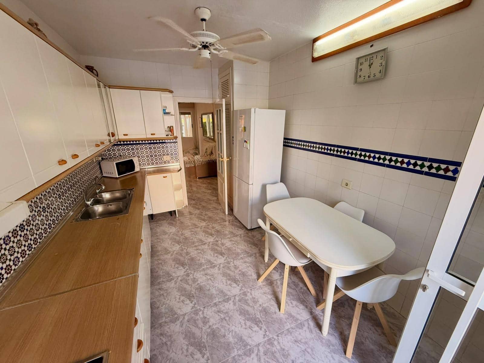 3 Zimmer Reihenhaus zu verkaufen in Los Alcazares mit Garage - 167.000 € (Ref: 10094913)