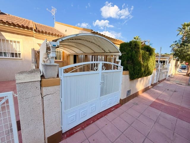 3 Zimmer Reihenhaus zu verkaufen in Los Alcázares mit Garage - 167.000 € (Ref: 10094913)