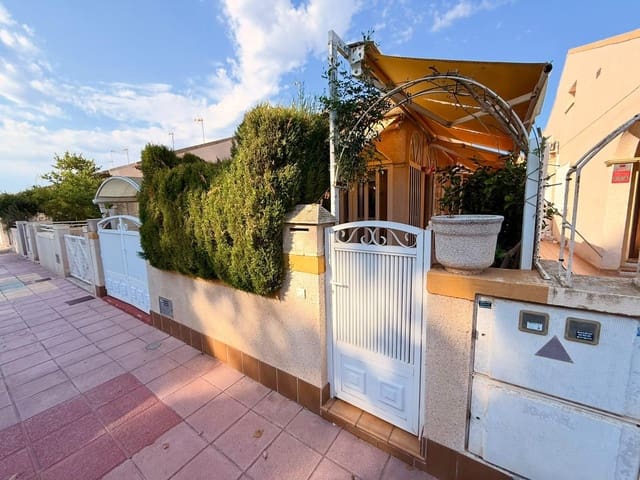 3 Zimmer Reihenhaus zu verkaufen in Los Alcázares mit Garage - 167.000 € (Ref: 10094913)