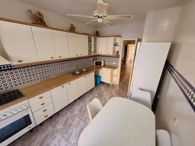 3 Zimmer Reihenhaus zu verkaufen in Los Alcázares mit Garage - 167.000 € (Ref: 10094913)