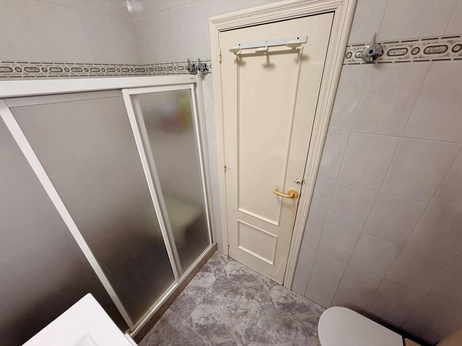 3 Zimmer Reihenhaus zu verkaufen in Los Alcazares mit Garage - 167.000 € (Ref: 10094913)