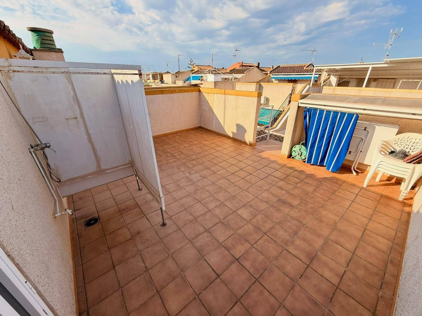 3 Zimmer Reihenhaus zu verkaufen in Los Alcazares mit Garage - 167.000 € (Ref: 10094913)