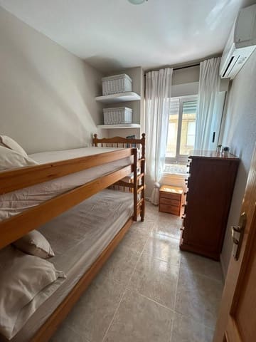 2 soveværelse Lejlighed til leje i Playa de los Náufragos, Torrevieja - € 700 (Ref: 10100387)