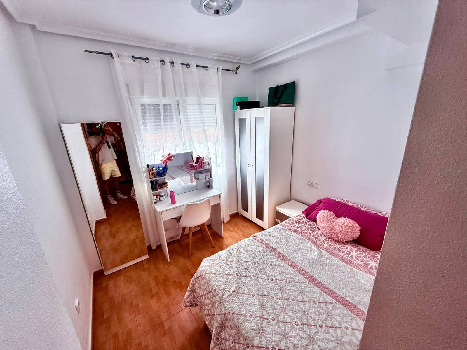 4 makuuhuone Omakotitalo myytävänä paikassa Lo Pagan mukana 
autotalli - 340 000 € (Ref: 10120104)