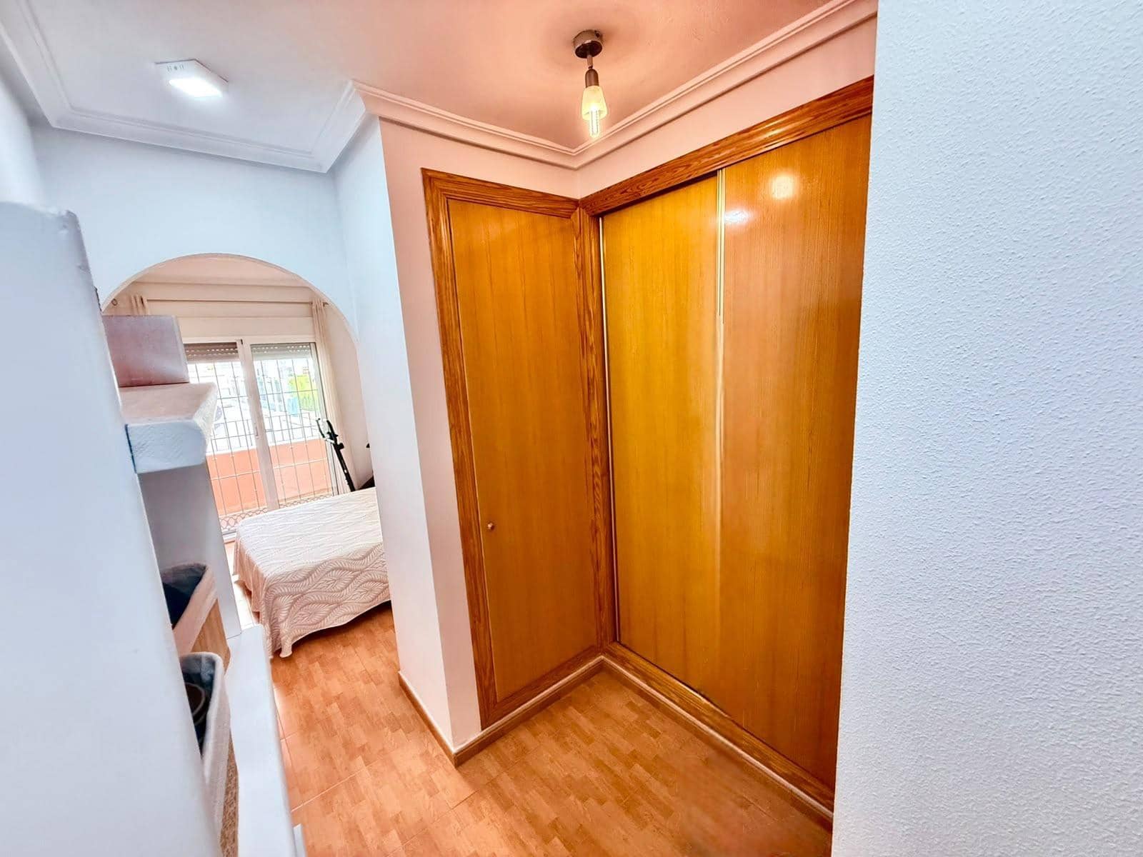 4 makuuhuone Omakotitalo myytävänä paikassa Lo Pagan mukana 
autotalli - 340 000 € (Ref: 10120104)