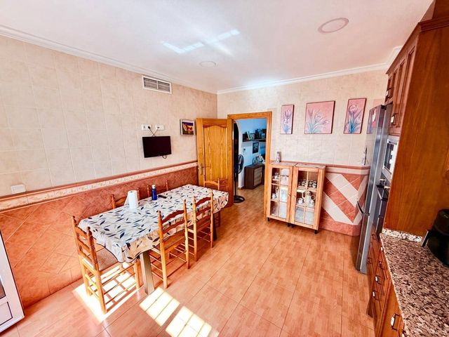 4 makuuhuone Omakotitalo myytävänä paikassa Lo Pagan, San Pedro del Pinatar mukana 
autotalli - 340 000 € (Ref: 10120104)