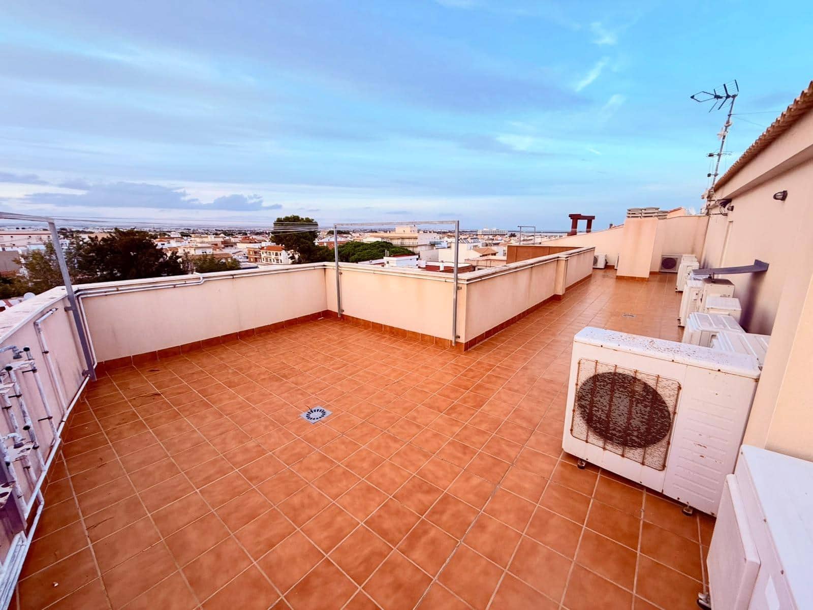 2 chambre Appartement à vendre à Lo Pagan avec garage - 200 000 € (Ref: 10147314)