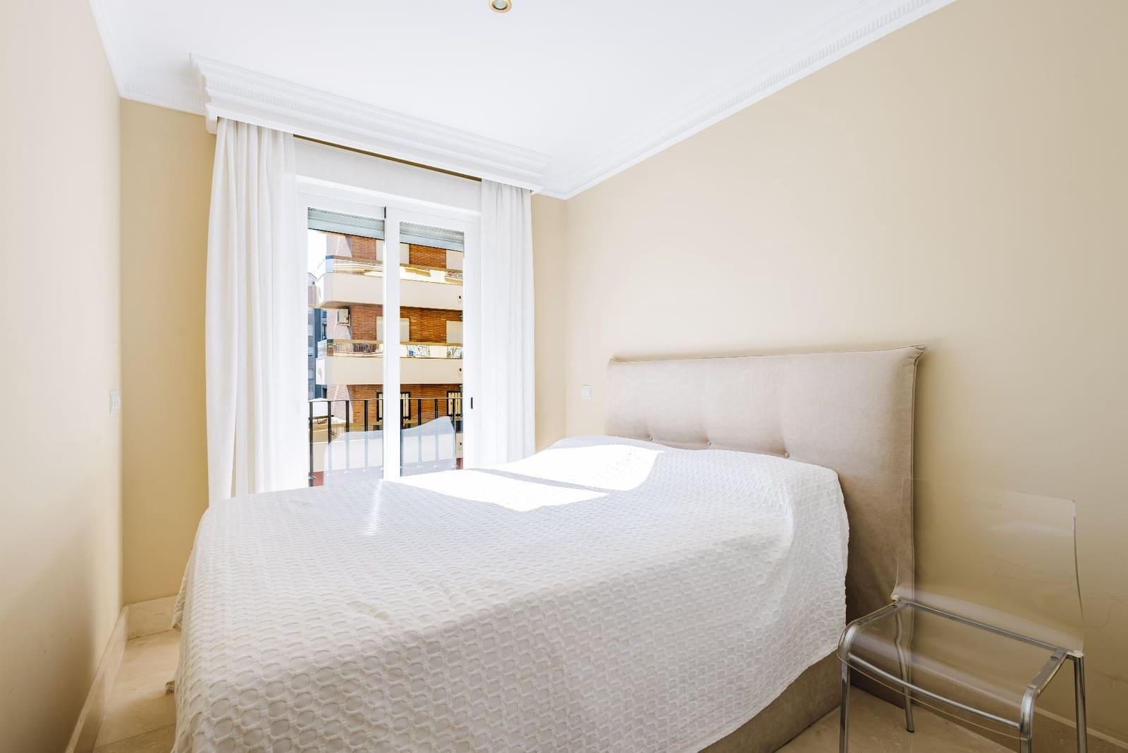 4 slaapkamer Flat te koop in Velez-Malaga - € 310.000 (Ref: 10002455)
