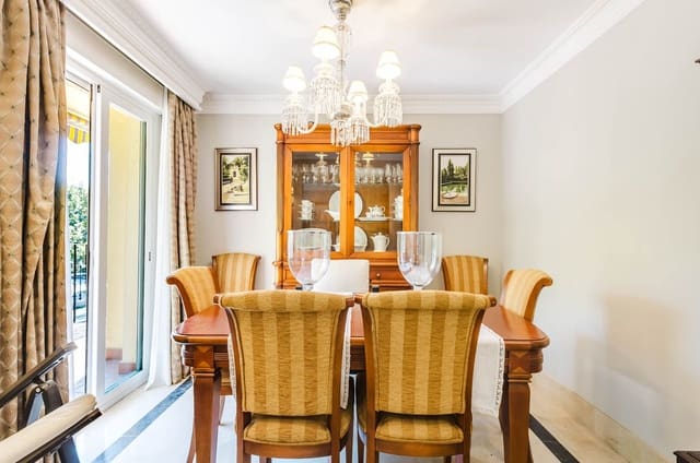4 sypialnia Mieszkanie na sprzedaż w Vélez-Málaga - 310 000 € (Ref: 10002455)