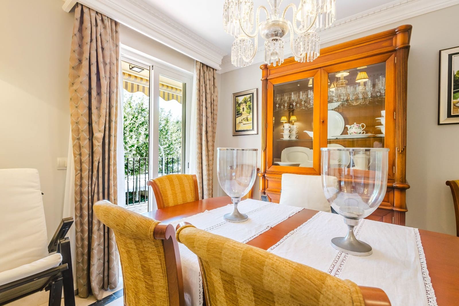 4 slaapkamer Flat te koop in Velez-Malaga - € 310.000 (Ref: 10002455)