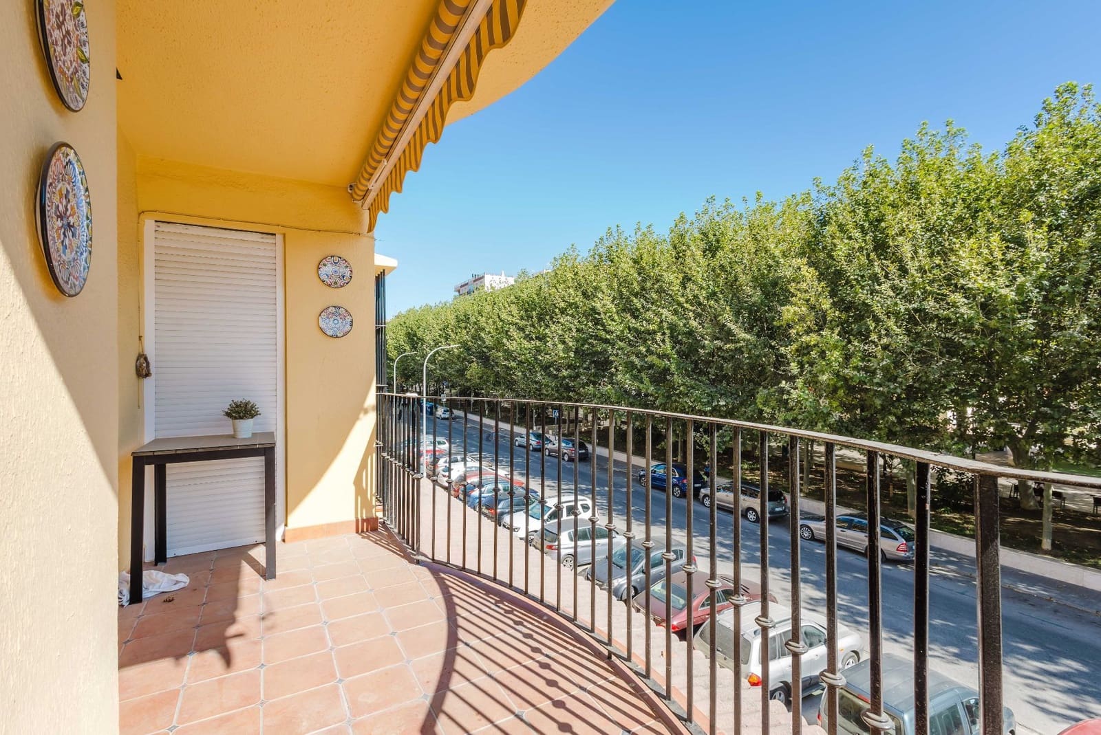 4 slaapkamer Flat te koop in Velez-Malaga - € 310.000 (Ref: 10002455)