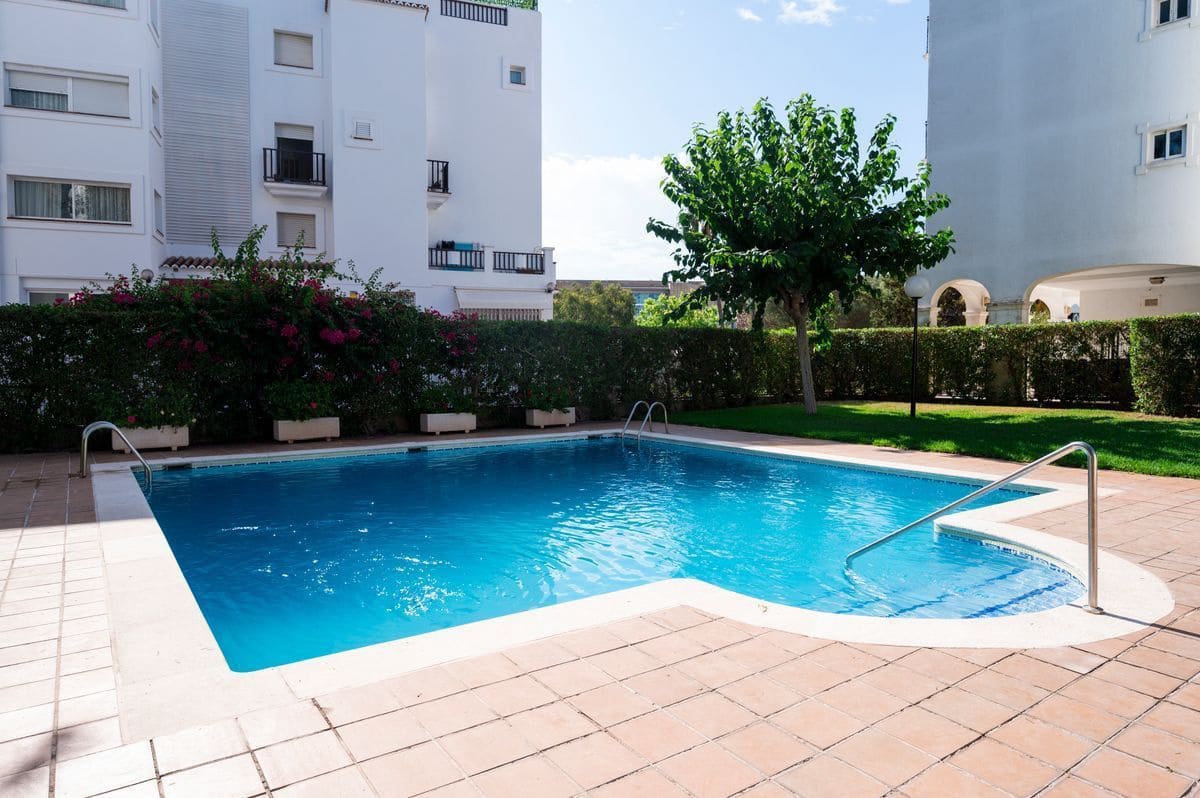 1 sovrum Lägenhet till salu i Ibiza stad med pool - 399 000 € (Ref: 10002456)