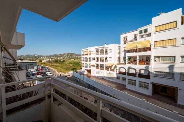 1 sovrum Lägenhet till salu i Ibiza stad med pool - 399 000 € (Ref: 10002456)