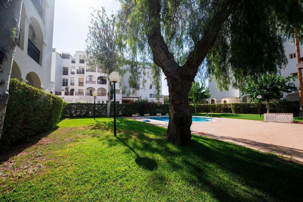 1 sovrum Lägenhet till salu i Ibiza stad med pool - 399 000 € (Ref: 10002456)