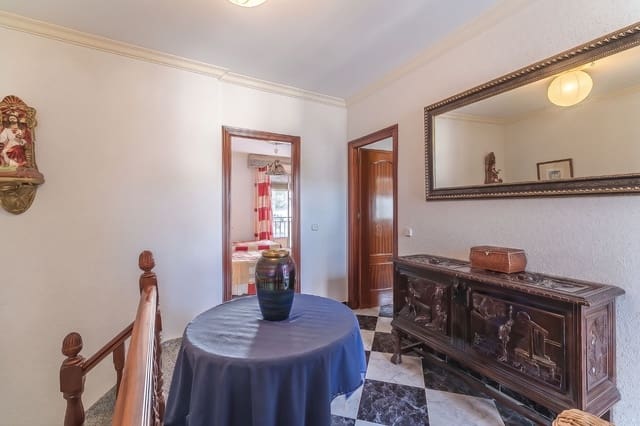 4 makuuhuone Huvila myytävänä paikassa Valle de Abdalajís - 155 000 € (Ref: 10002457)