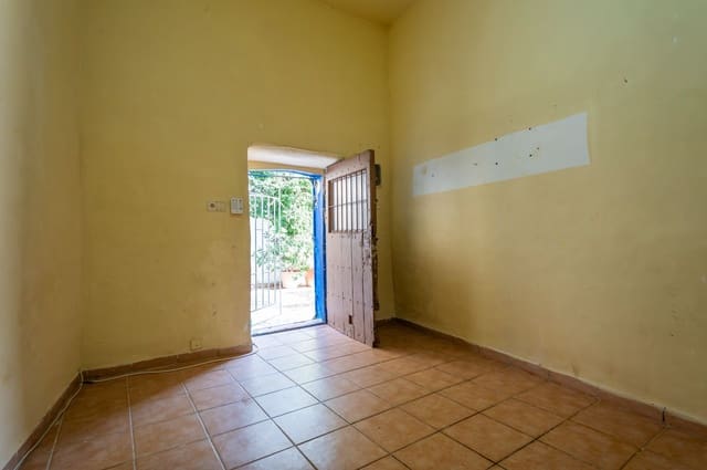 2 makuuhuone Asunto myytävänä paikassa Ibiza kaupunki - 270 000 € (Ref: 10002584)