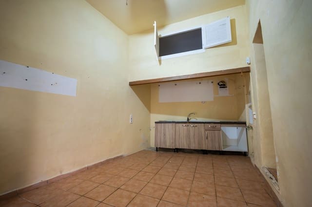 2 makuuhuone Asunto myytävänä paikassa Ibiza kaupunki - 270 000 € (Ref: 10002584)